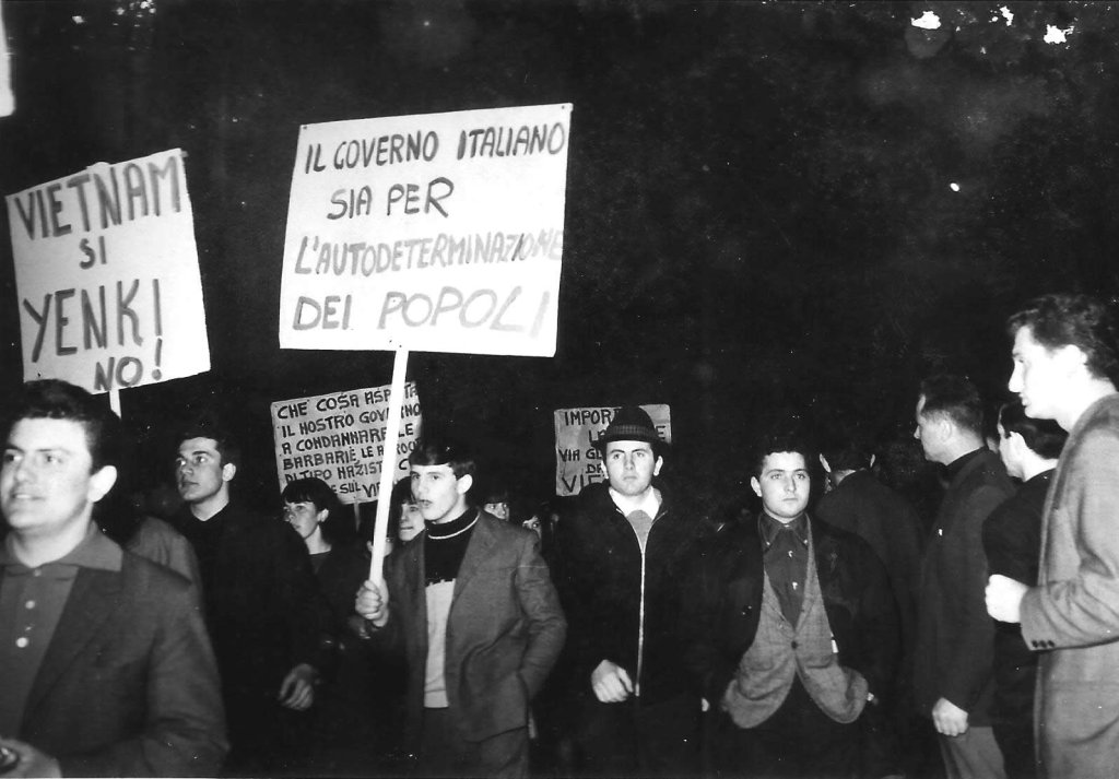 Manifestazione Vietnam