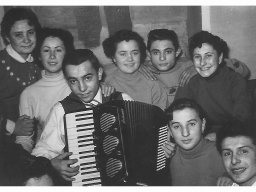 Paltrinieri e Massari 1954