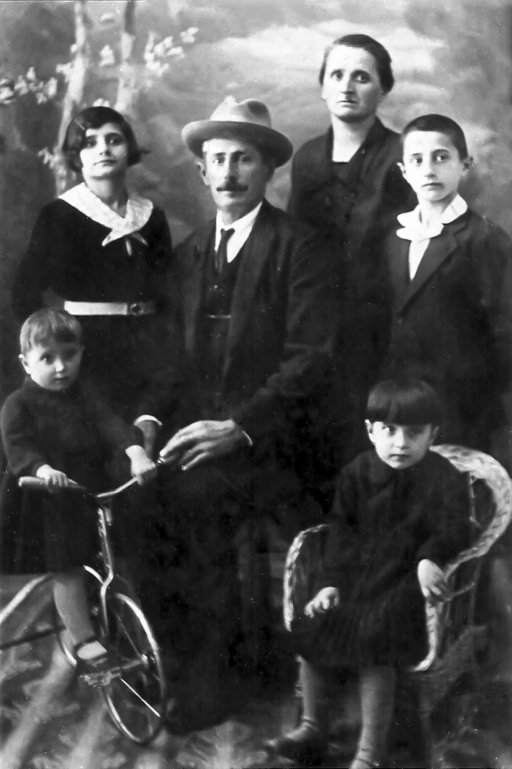 Franca Bonomi e fam.