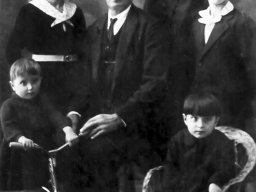 Franca Bonomi e fam.