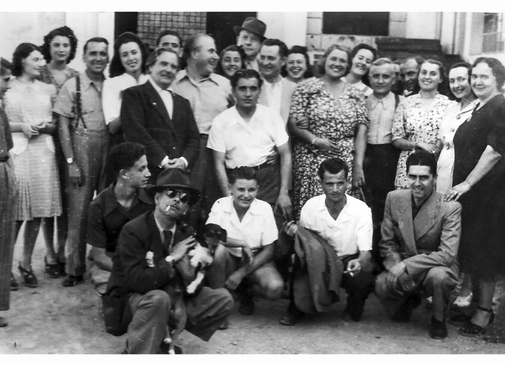 Gianni e James Landini, Manfreda Annunciata