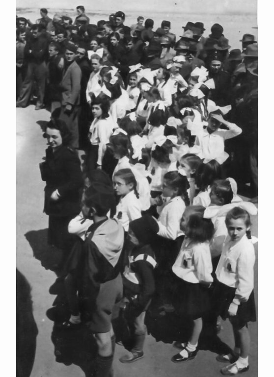 ventennio maestra Fiorini bimba