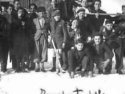 Davanti la canonica 1941