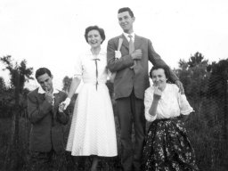 Famigliola con bimbi 1963