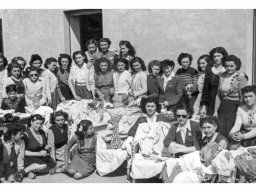 Scuola cucito Cant. Sociale 1946