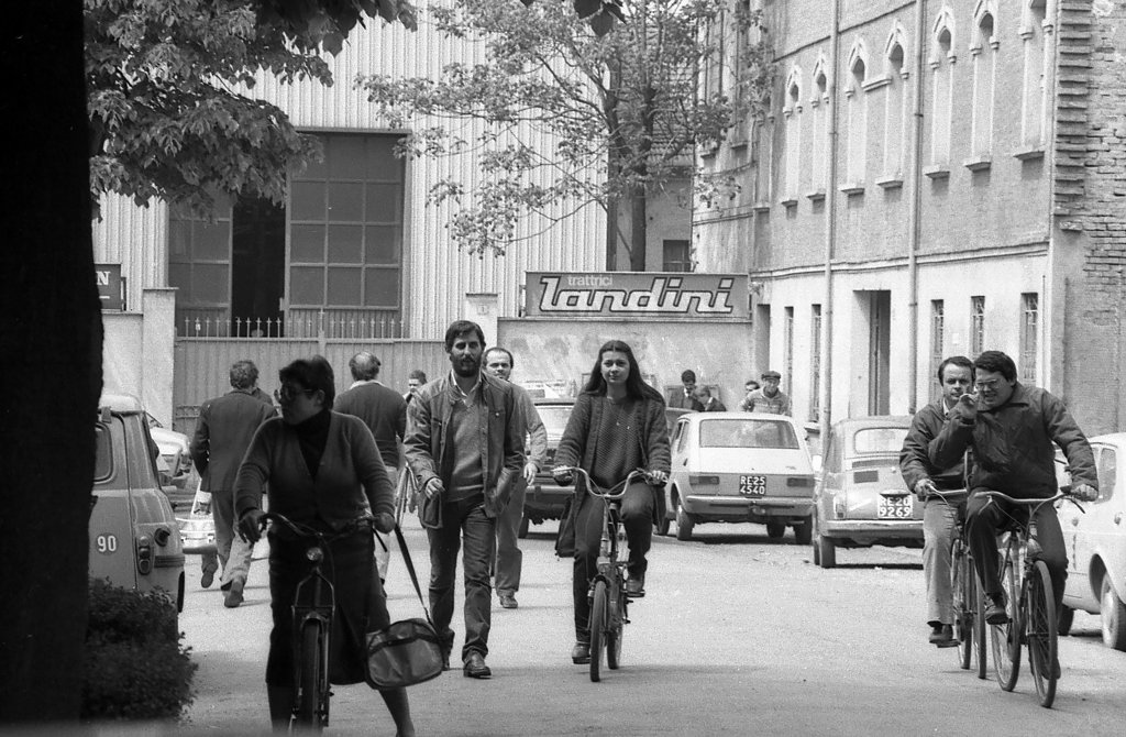 Via De Amicis Landini uscita operai 1978