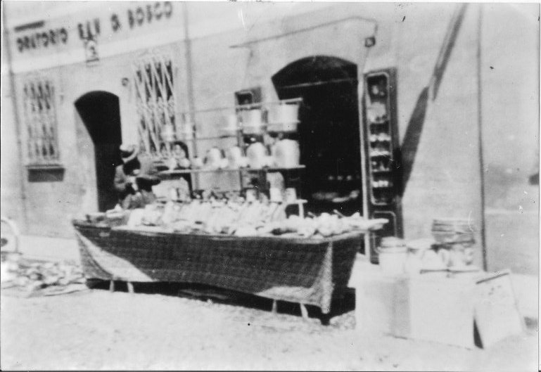 il primo negozio della Stefania