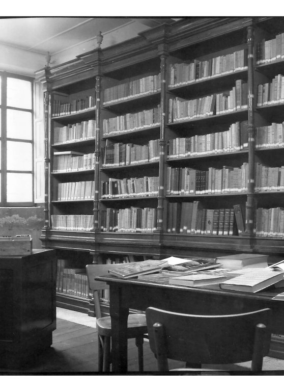 vecchia biblioteca