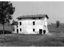Case di campagna abbandonate 1975