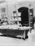 il primo negozio della Stefania