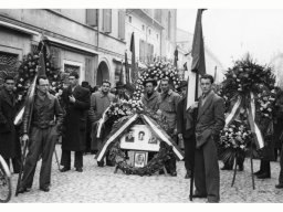 inaugurazione monumento 1946