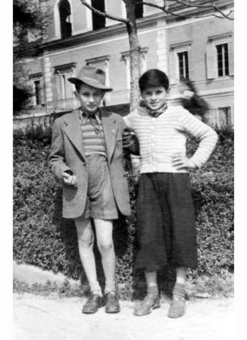 Menani Serafino 46-47